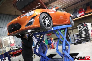 トヨタ86(ZN6) 10万kmオーバーの事故車をデモカーにて仕入れ