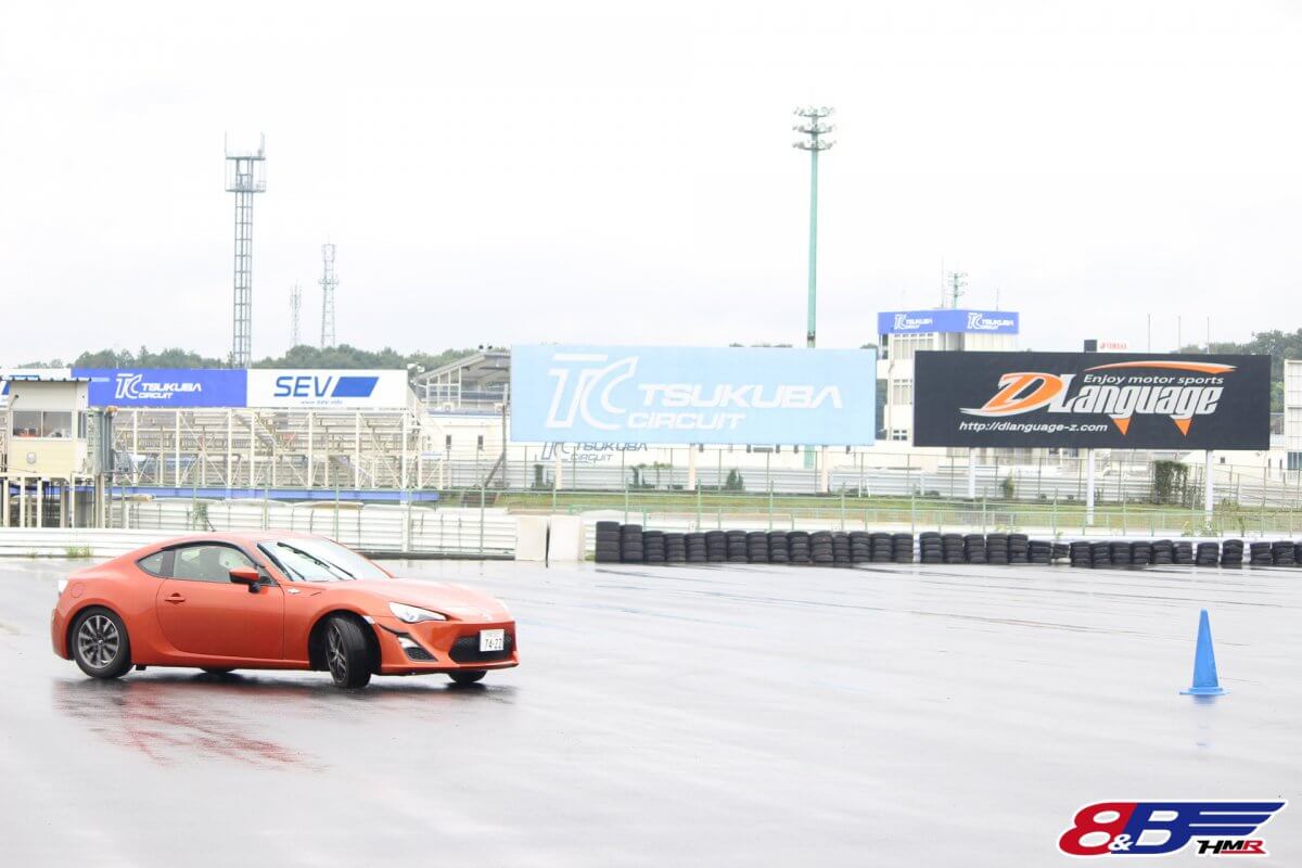 86ドリフト 定常円旋回