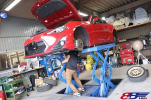 ご注文の86の納車前点検と社外ステアリング取り付けなど