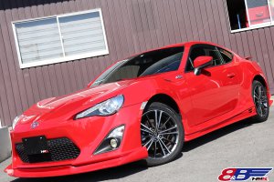 86 2.0 GT リミテッド ZN6 前期モデル A型 AT入庫！HKSエキマニ マフラー テイン車高調 走行88,100km