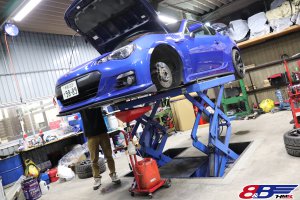 8&B BRZ(ZC6)オイル交換