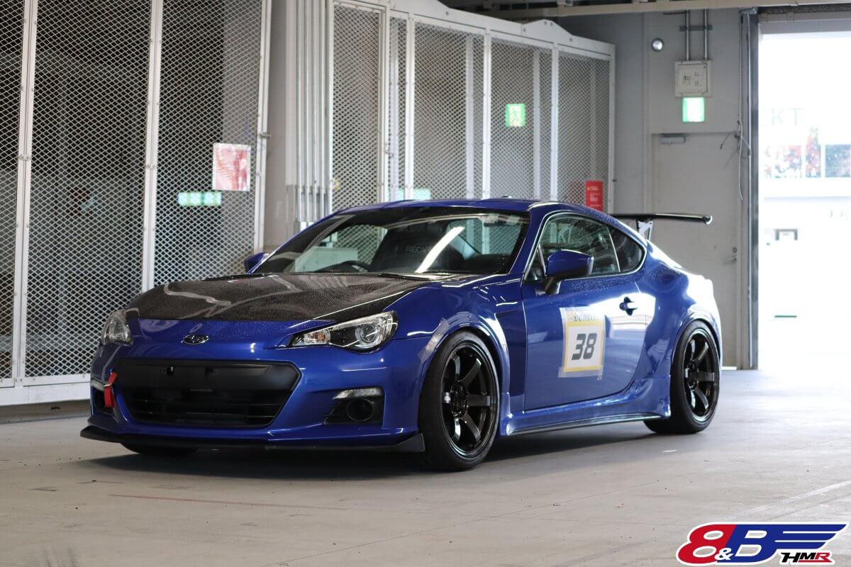 8&B BRZ 鈴鹿サーキット