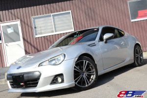 BRZ 2.0 S ZC6 前期モデル A型 6MT 入庫！HKS車高調 柿本改マフラー シルバー 走行99,900km