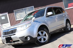 フォレスター 2.0XS SH5 4WD 初期モデルB型入庫！ストラーダＨＤＤナビ フルセグ！