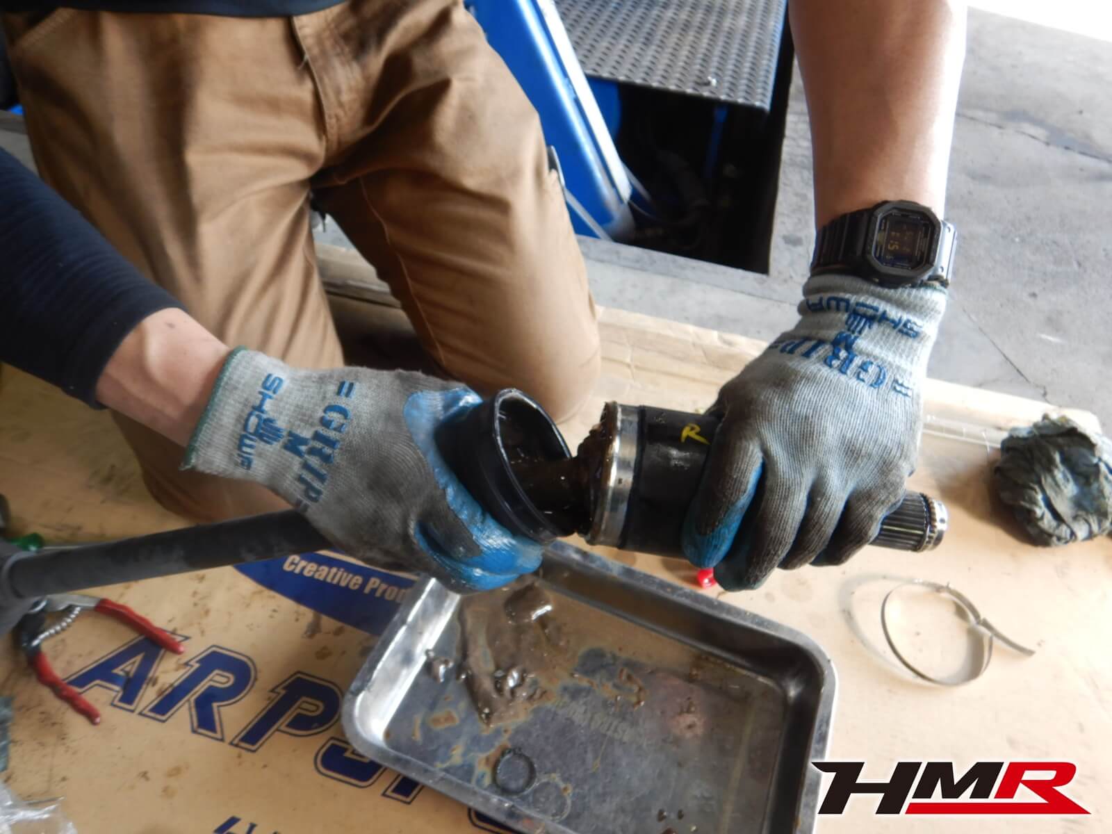 86(ZN6)のドライブシャフトオーバーホールを行いました！