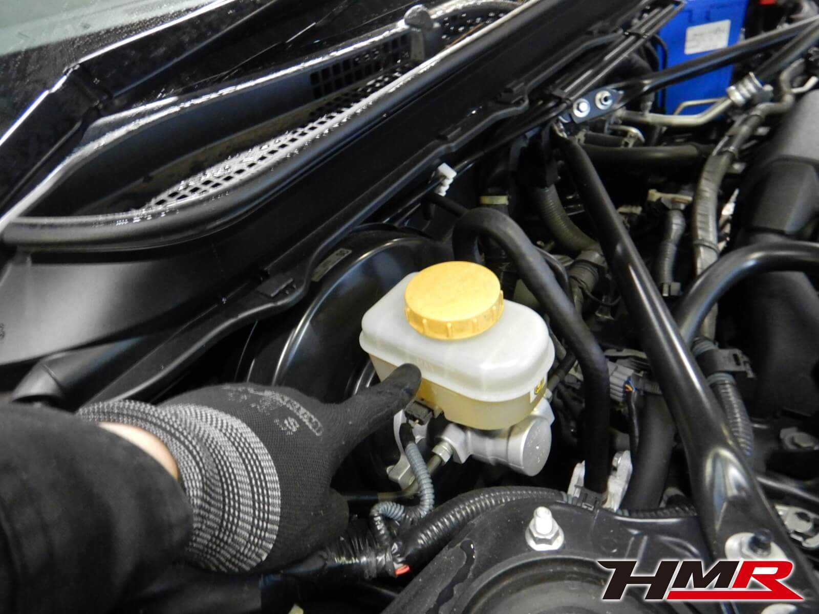 86(ZN6)の車検前整備を行いました。