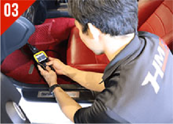 スポーツカー専門のスタッフが対応